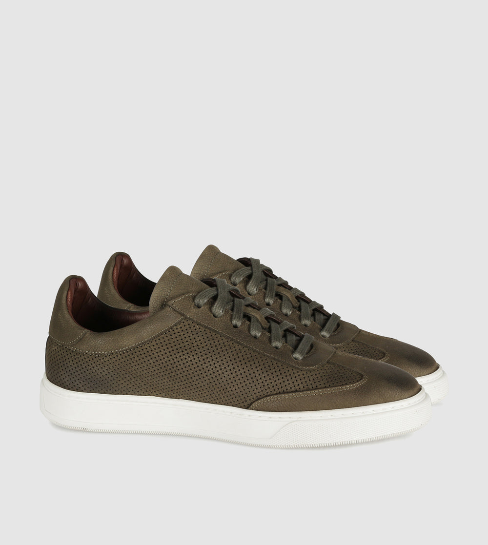 Djimon Low Top Sneakers by Brando