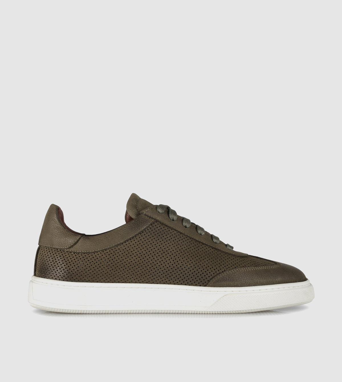 Djimon Low Top Sneakers by Brando