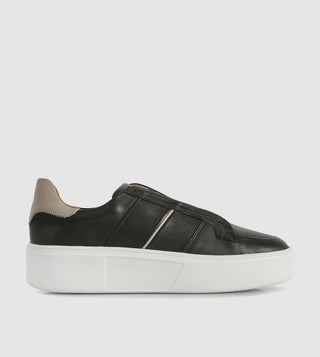 Vico Low Top Sneakers by Brando