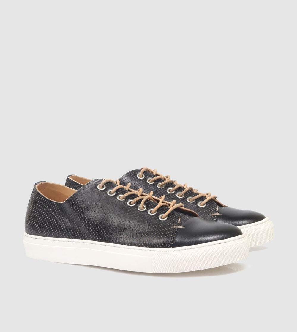 Eagan Low Top sneakers by Brando