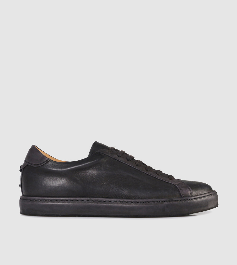 Caleb Low Top sneakers by Brando