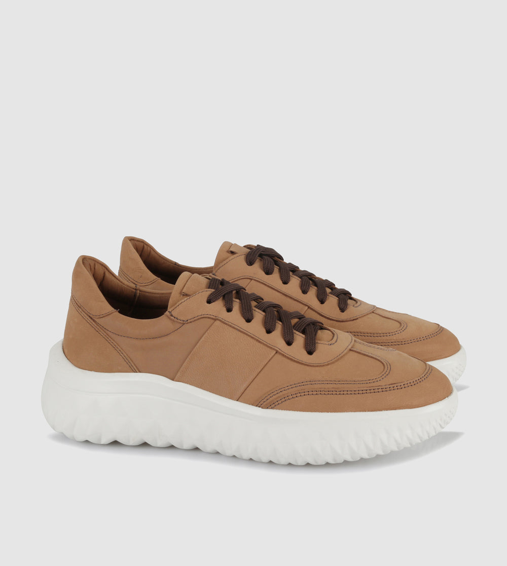 Kyro Low Top Sneakers by Brando